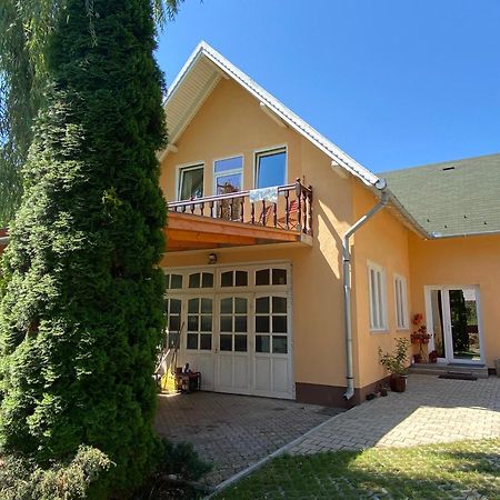 Fuzfa Apartman Joseni  Bagian luar foto